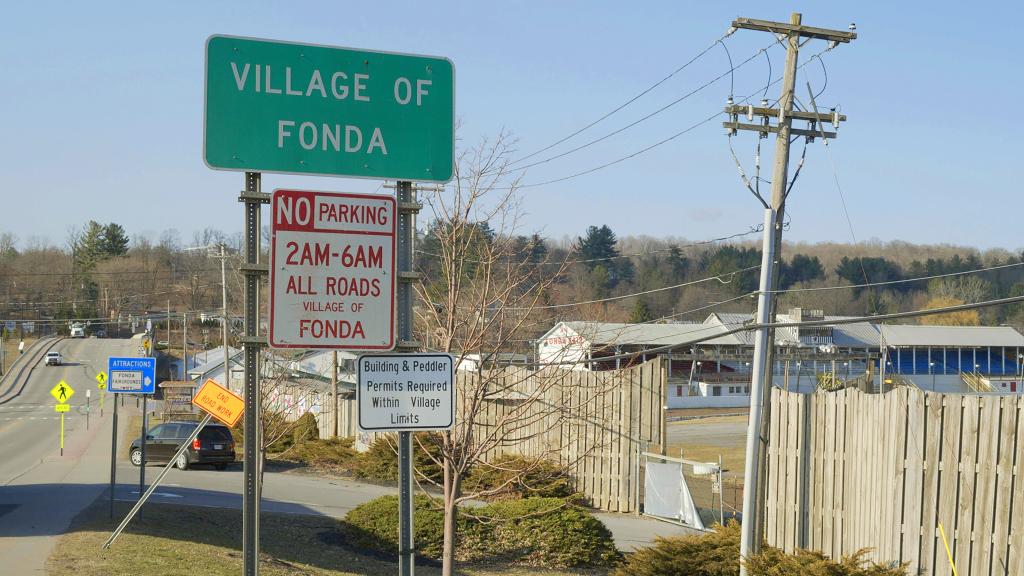 Village Fonda (Copyright: )